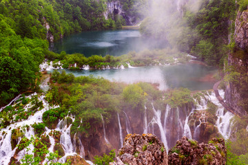 Rainy day in Plitvice national park © Kavita