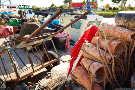 Cullera fishing tackle clay pots for octopus