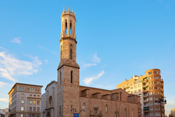 Fototapeta na wymiar Valencia Xativa street and Sant Agusti church sq