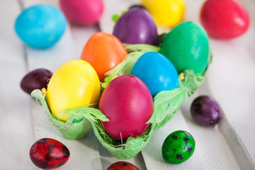 Obraz na płótnie Canvas Colorful painted Easter eggs