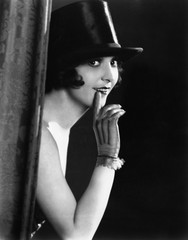 Portrait of woman in top hat  - 104435305