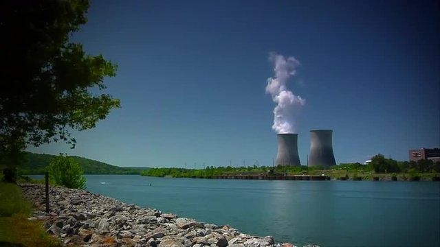 A nuclear reactor sits along a riverbank in Tennessee.