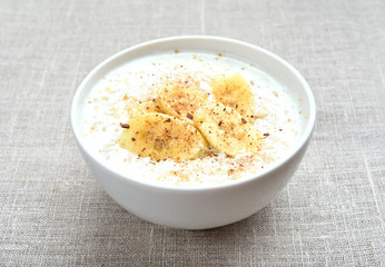 Banana oats porridge
