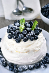 Meringue cake Pavlova
