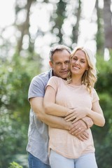 Fototapeta premium Cute couple hugging