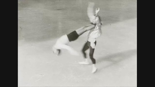Figure skating in 1931.