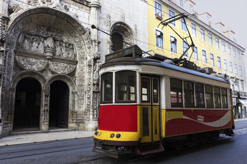 Naklejka na ściany i meble Remodelado tram in Lisbon in Portugal