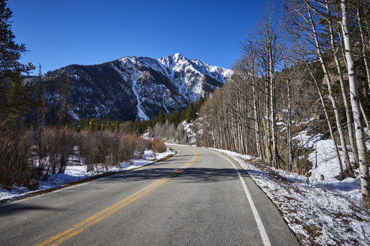 an empty mountain road