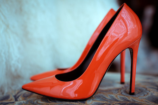 wedding red shoes