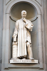 Statue of Niccolo Machiavelli in Florence, Italy - 104527582