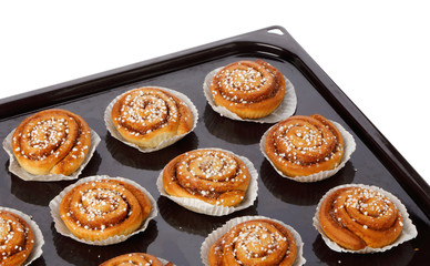 Kanelbullar på bakplåt