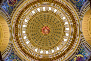Pattern painting on the dome circular ceiling 