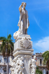 Fototapeta na wymiar Statue of Jose Marti, Havana, Cuba