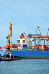 Fototapeta premium Cargo crane and ship