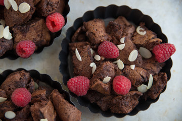 Schokoladenschmarrn mit Himbeeren