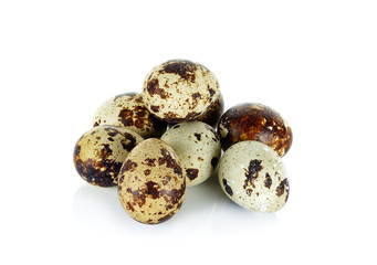 Obraz premium quail eggs isolated on white background