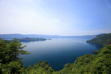 Fototapeta na wymiar 青森県十和田湖 日本を代表する湖です。