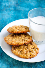 Peanut butter oatmeal cookies