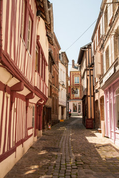 Rue des Lingots in Honfleur, France