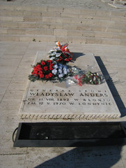 Monte Cassino, tombeau du G&eacute;n&eacute;ral Wladyslaw Anders