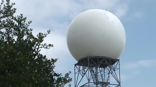 Nexrad doppler radar forecasts weather.
