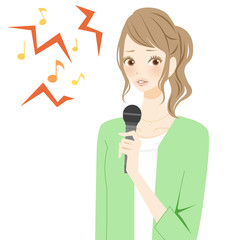 カラオケ　音痴な女性