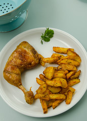 Chicken with potato wedges
