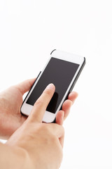 スマートフォンを操作する手