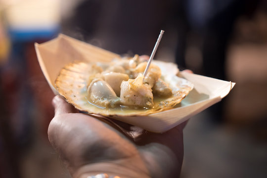 delicious hot scallop grill
