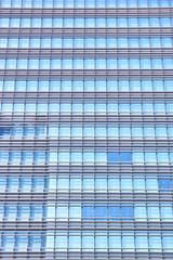 オフィスビルの窓