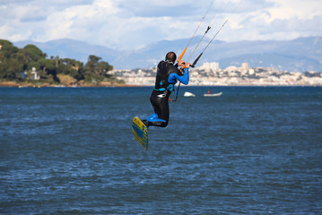 kitesurf