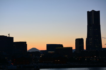 横浜　みなとみらいの夕景・夜景
