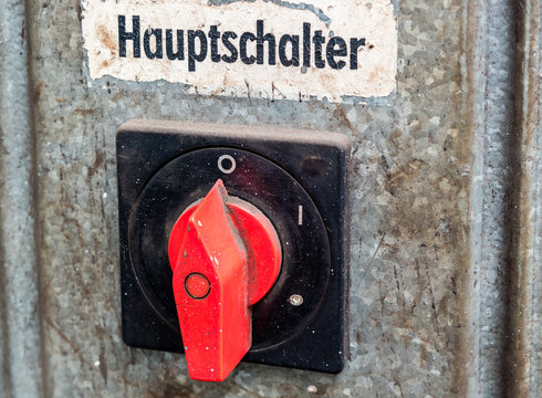 Maschinen Hauptschalter