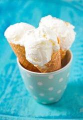 vanilla ice cream on wooden surface