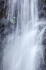 Fototapeta na wymiar chute d'eau, Anse des Cascades, île de la Réunion 
