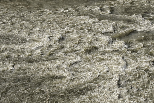texture of the water flow