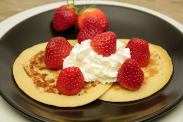crêpes fraise et chantilly 06032016