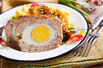 Meat Loaf with egg