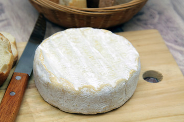 camembert 06032016