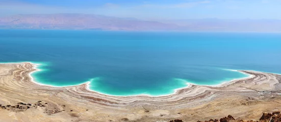 Zelfklevend Fotobehang landschap van de Dode Zee, falen van de bodem, ter illustratie van een milieuramp in de Dode Zee, Israël © irisphoto1