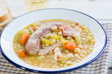 Baked beans with sausage