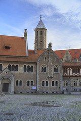 Fototapeta na wymiar Square near Braunschweig cathedral