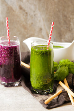 Green smoothies for a diet of spinach