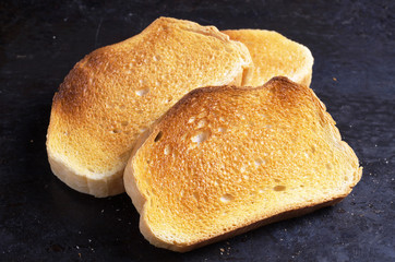 Roasted white bread