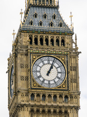 Fototapeta na wymiar Queen Elizabeth Tower Big Ben London at Houses of Parliament