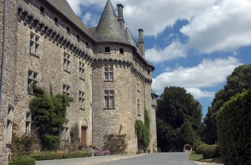 Fototapeta na wymiar Pompadour Castle