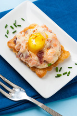 Tartlet ham and egg appetizer
