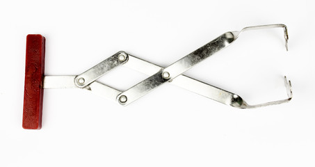 metal Capture for cans sterilization.