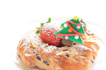 icing cookie on stollen