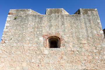Fototapeta na wymiar Window of El Morro castle at Santiago de Cuba